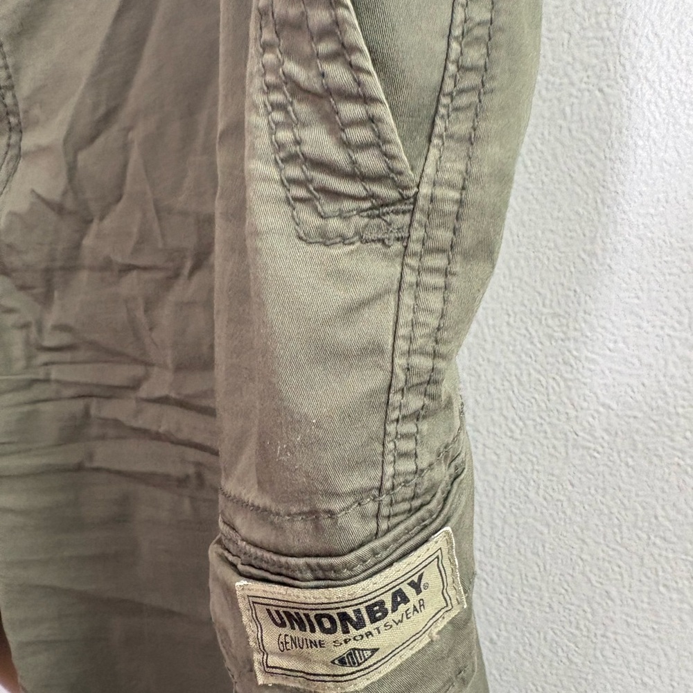 UnionBay Green Cargo Shorts 40 - Picture 2 of 5